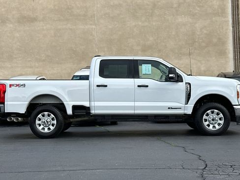 Used 2024 Ford F250 XLT w/ FX4 Off-Road Package image 6