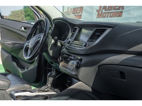 Used 2016 Hyundai Tucson Limited w/ Option Group 03 FWD image 39