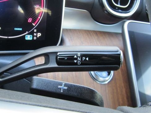 Used 2022 Mercedes-Benz C 300 Sedan image 43