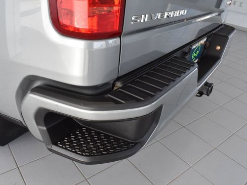 Certified 2025 Chevrolet Silverado 1500 Custom image 14