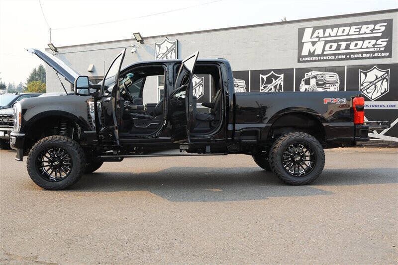 Used 2024 Ford F350 Platinum AWD/4WD image 38