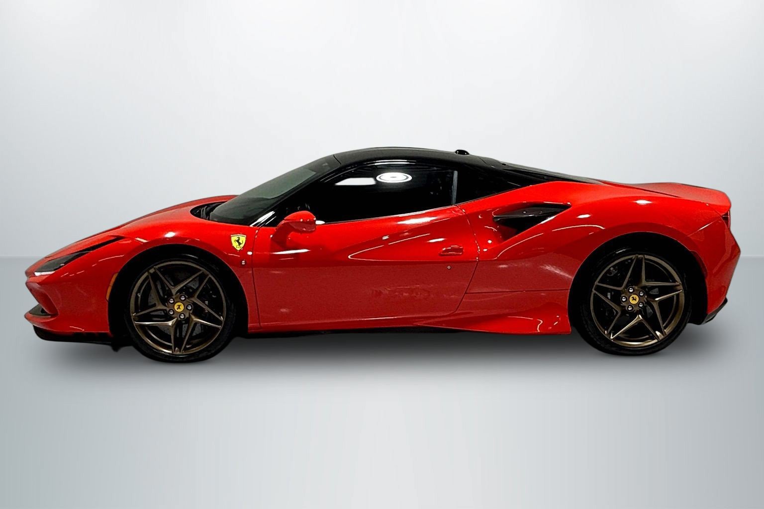 Used 2020 Ferrari F8 Tributo RWD image 8
