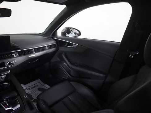 Used 2021 Audi A4 2.0T Premium Plus w/ Premium Plus Package image 46