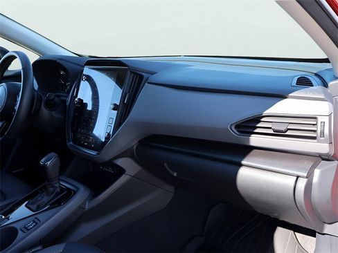Used 2024 Subaru Crosstrek 2.5i Limited w/ Crosstrek Mirror Package image 11