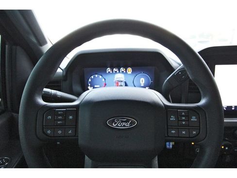 Used 2025 Ford F150 XL w/ Equipment Group 103A High AWD/4WD image 10