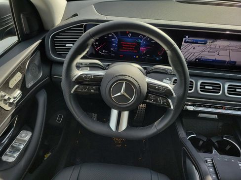 Certified 2026 Mercedes-Benz GLS 450 4MATIC image 20