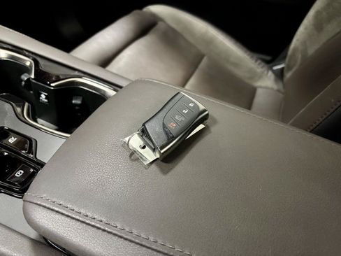 Used 2023 Lexus RX 350 w/ Accessory Package (2T) AWD/4WD image 41