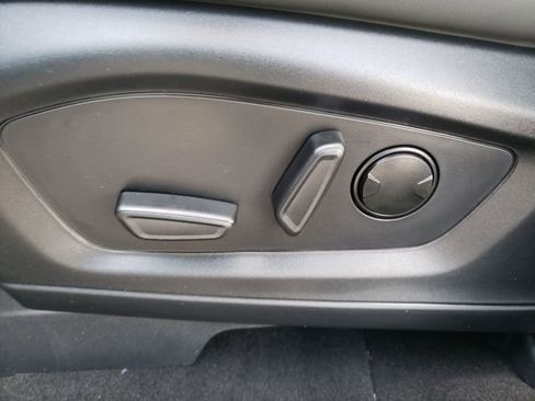 New 2026 Ford Explorer Active w/ Active Comfort Package image 18