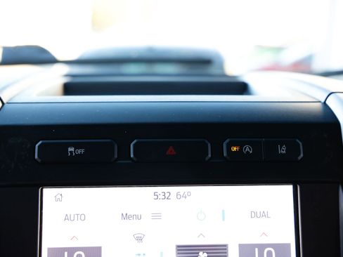 Used 2020 Ford F150 Lariat image 37