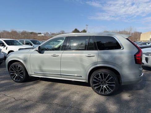 New 2026 Volvo XC90 B6 Plus w/ Protection Package Premier image 4