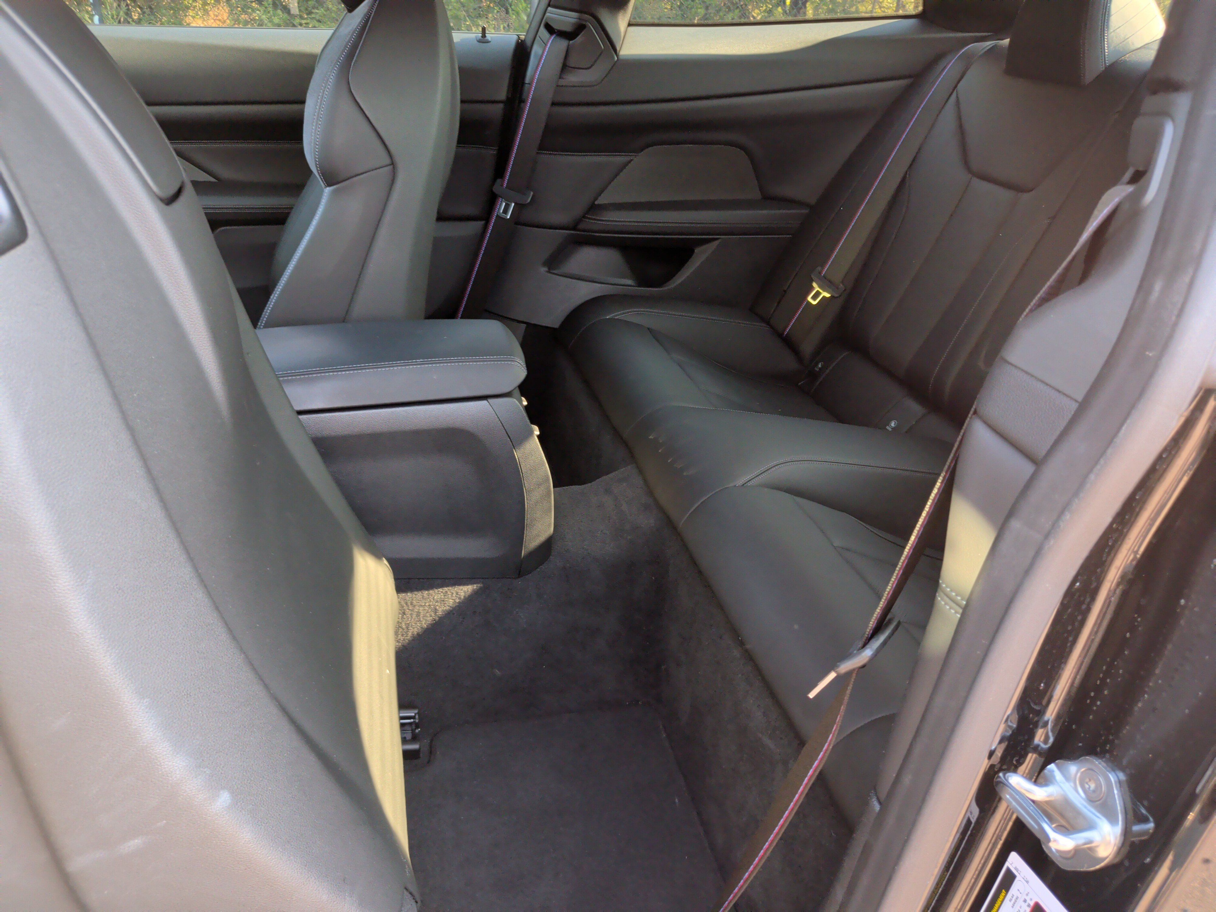 Used 2022 BMW M4 Competition RWD image 33