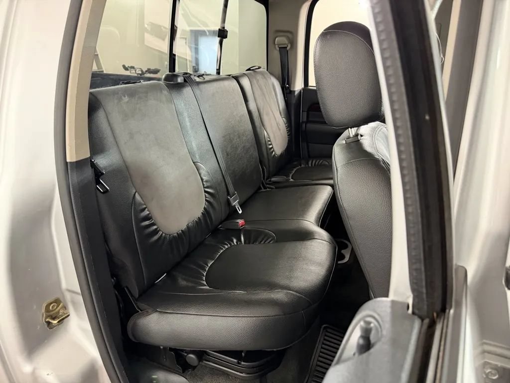 Used 2003 Dodge Ram 3500 Truck SLT AWD/4WD image 32