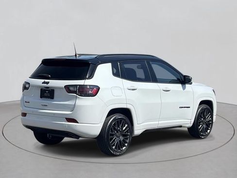 Used 2023 Jeep Compass High Altitude AWD/4WD image 4