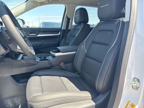 New 2026 GMC Terrain Denali AWD/4WD image 11