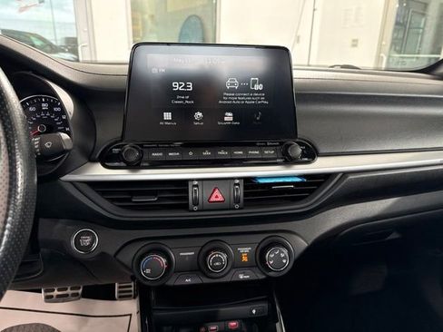 Used 2021 Kia Forte GT w/ GT2 Package FWD image 22