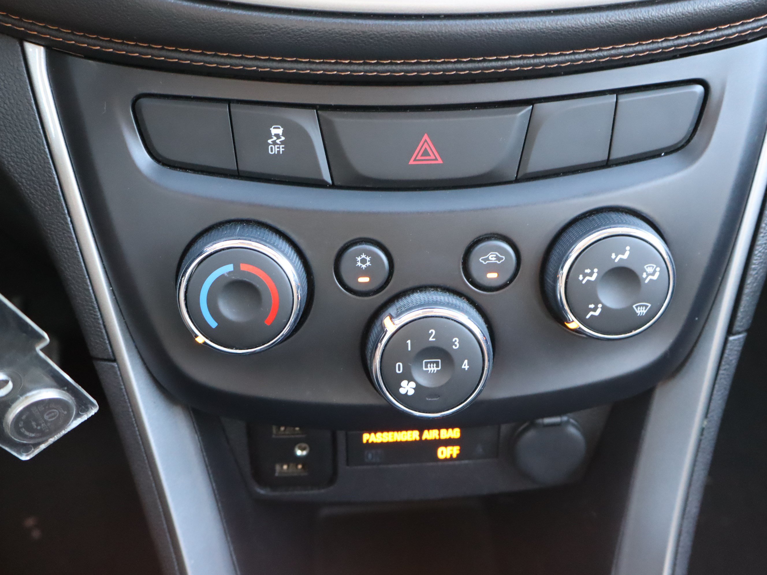 Used 2018 Chevrolet Trax LS FWD image 26