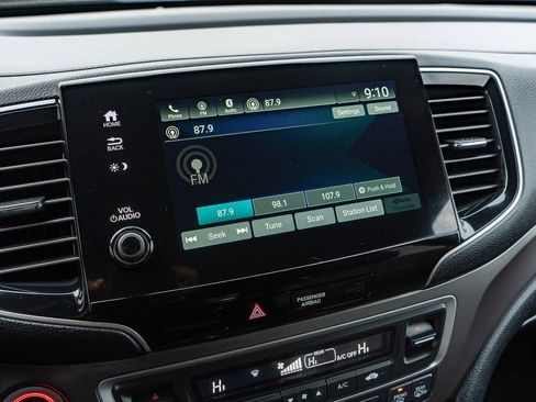 Certified 2023 Honda Passport EX-L image 30