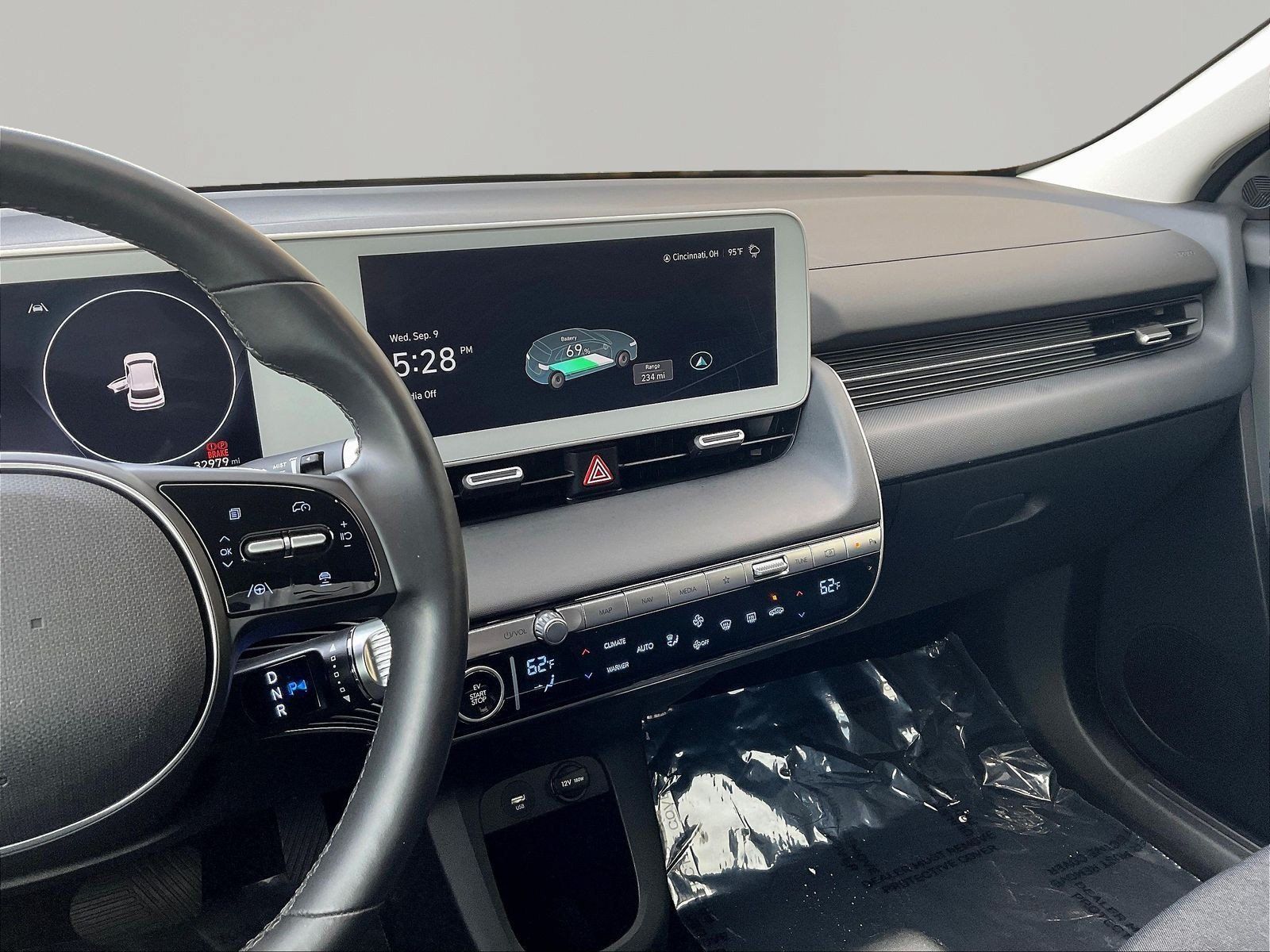 Used 2024 Hyundai Ioniq 5 SEL RWD image 9