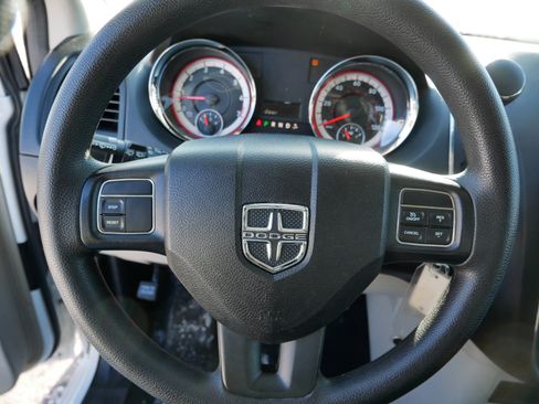 Used 2014 Dodge Grand Caravan SE w/ Quick Order Package 29E SE image 36