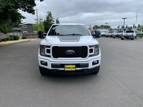 Used 2020 Ford F150 XLT w/ Equipment Group 302A Luxury AWD/4WD image 9