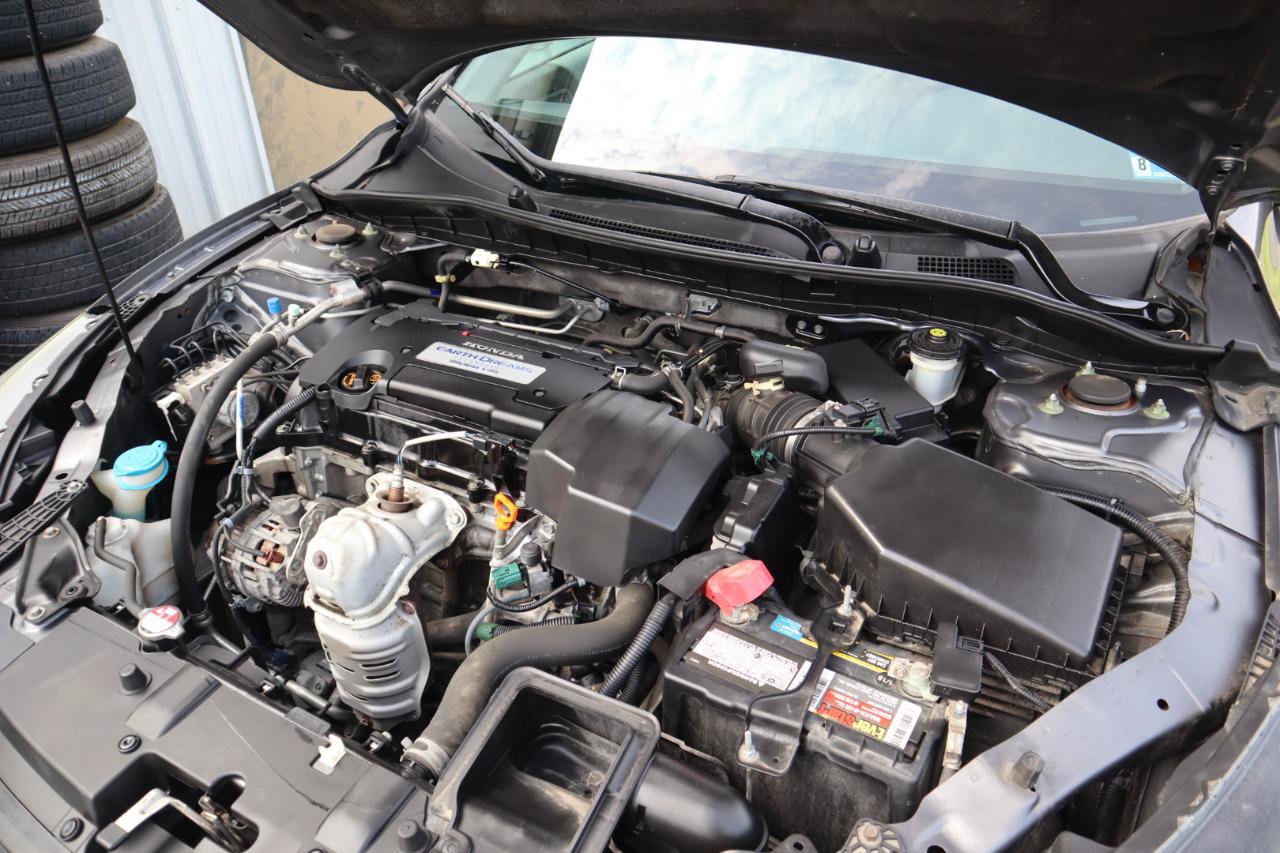 Used 2013 Honda Accord LX image 27