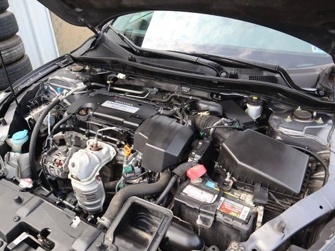 Used 2013 Honda Accord LX image 27