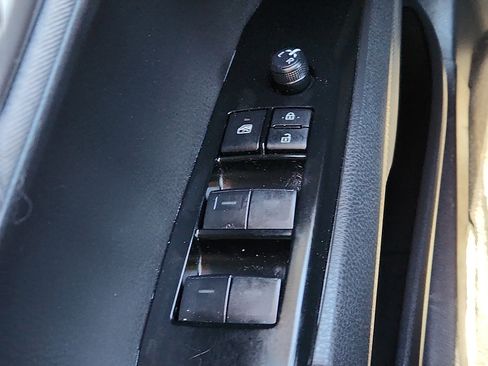 Used 2025 Toyota Camry LE image 17