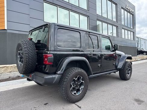 Used 2023 Jeep Wrangler Unlimited Rubicon 4xe w/ Cold Weather Group AWD/4WD image 3