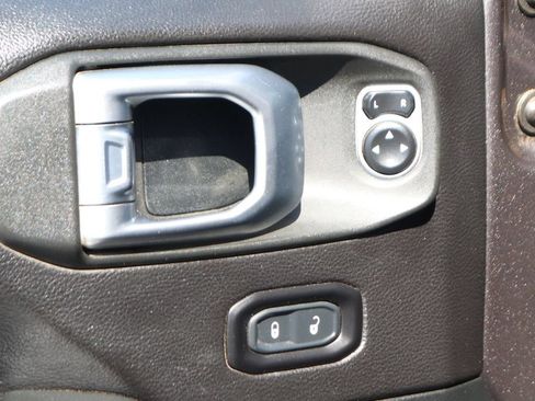 Used 2020 Jeep Gladiator Rubicon AWD/4WD image 18