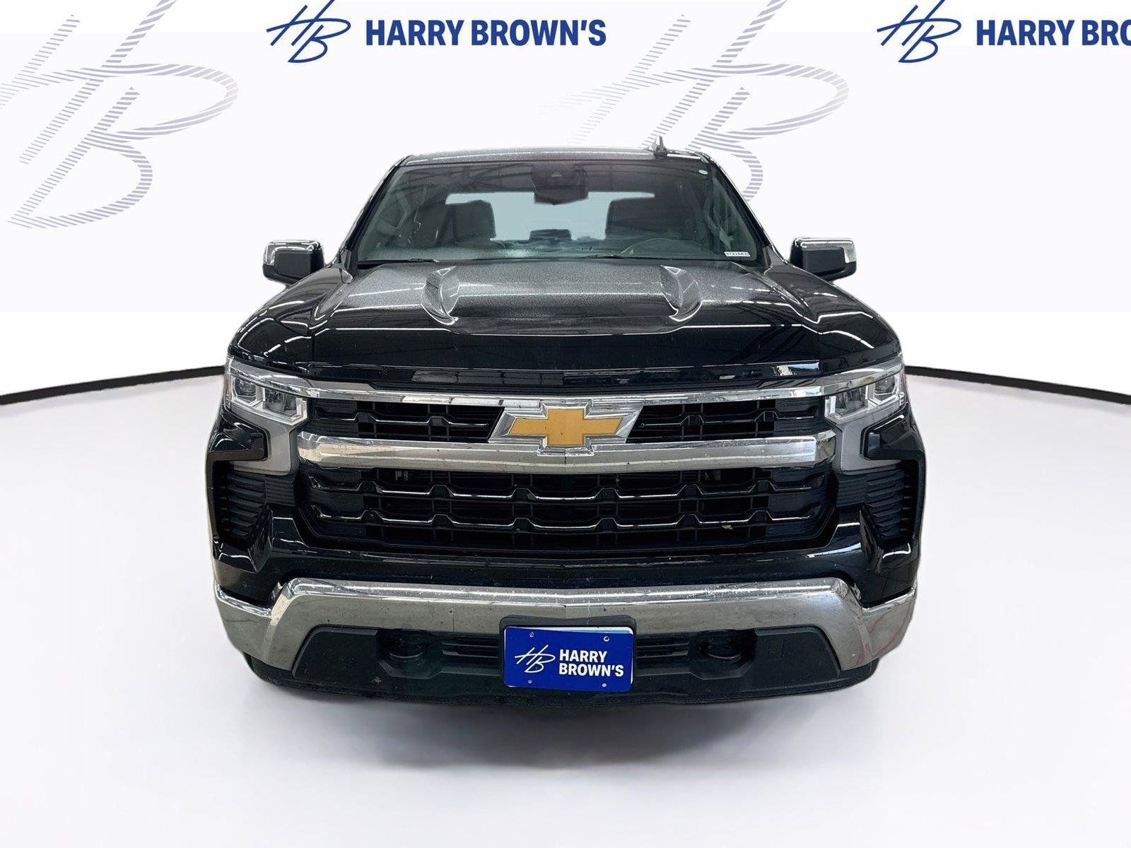 Used 2023 Chevrolet Silverado 1500 LT w/ Z71 Off-Road Package AWD/4WD image 6
