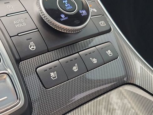 Certified 2023 Hyundai Santa Fe Limited image 32