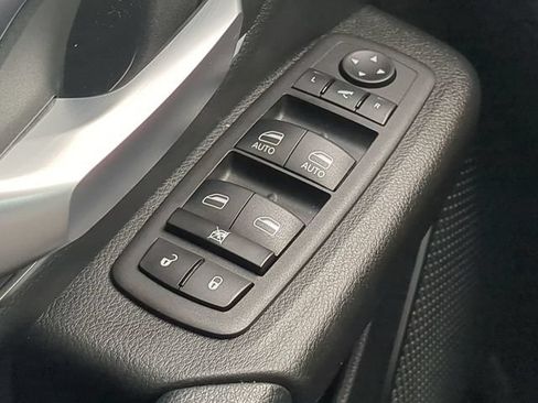 Used 2024 RAM 1500 Big Horn AWD/4WD image 30