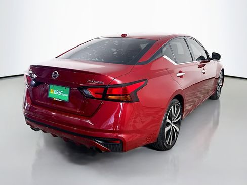 Used 2019 Nissan Altima 2.5 Platinum FWD image 10