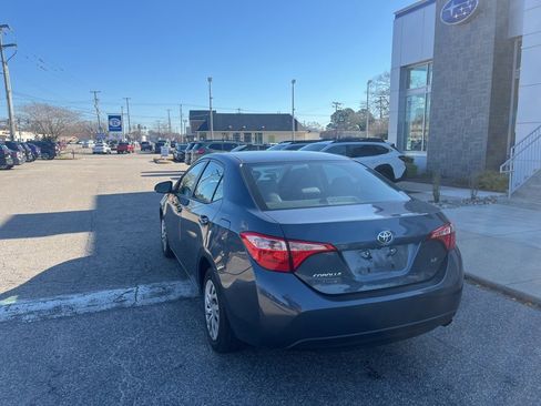 Used 2018 Toyota Corolla L image 6