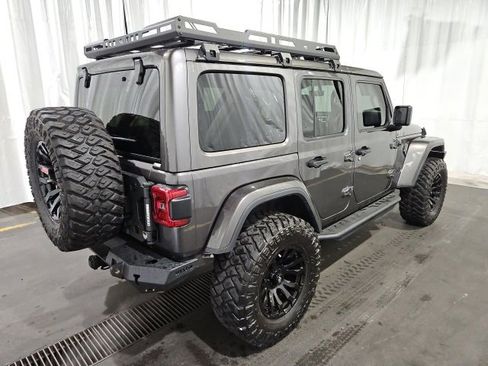 Used 2021 Jeep Wrangler Unlimited Sahara image 3