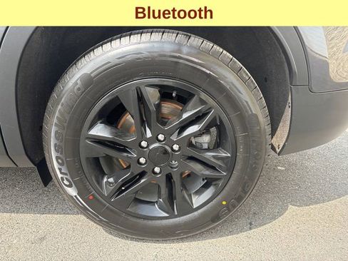 Used 2022 Chevrolet Blazer LT image 9