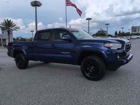 Certified 2022 Toyota Tacoma SR5 w/ Technology Package RWD image 2