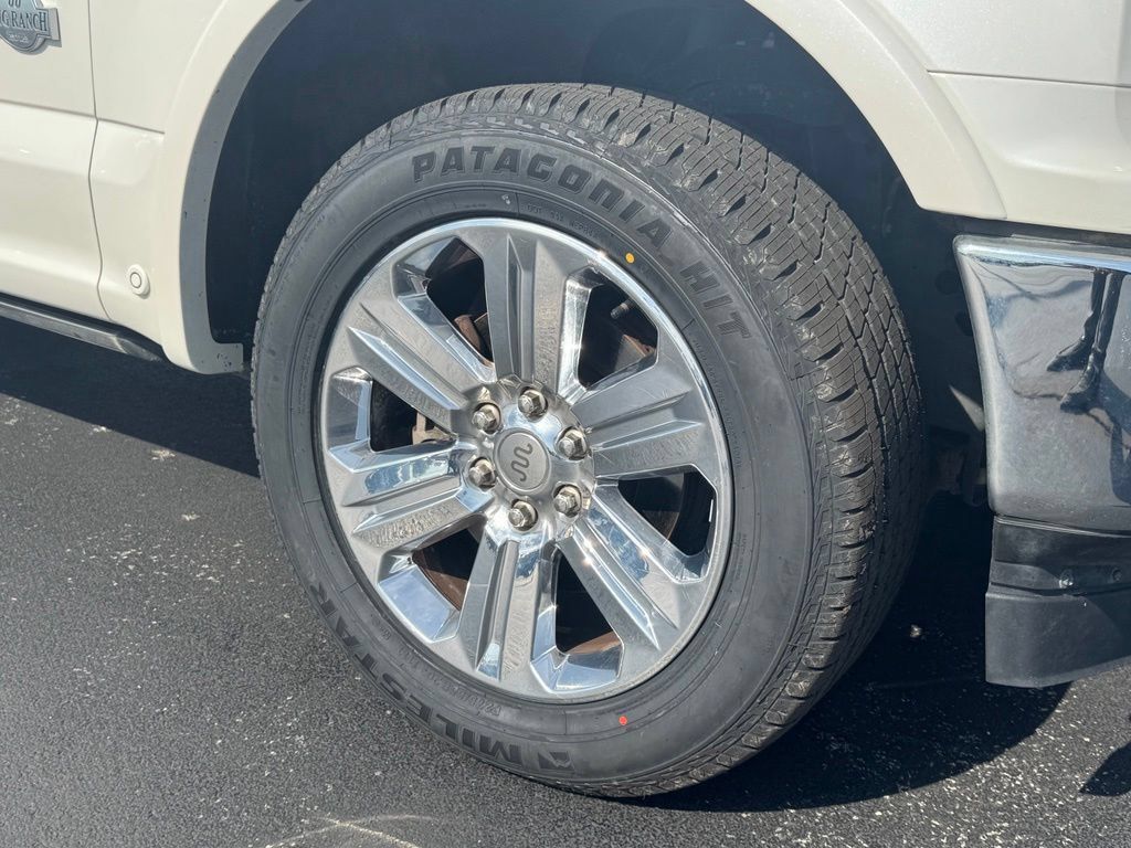 Used 2019 Ford F150 King Ranch w/ Equipment Group 601A Luxury AWD/4WD image 23