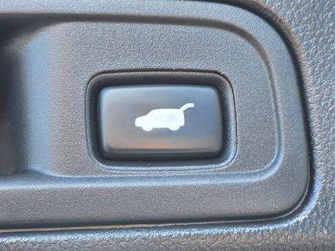 Used 2017 Honda Pilot EX-L image 19
