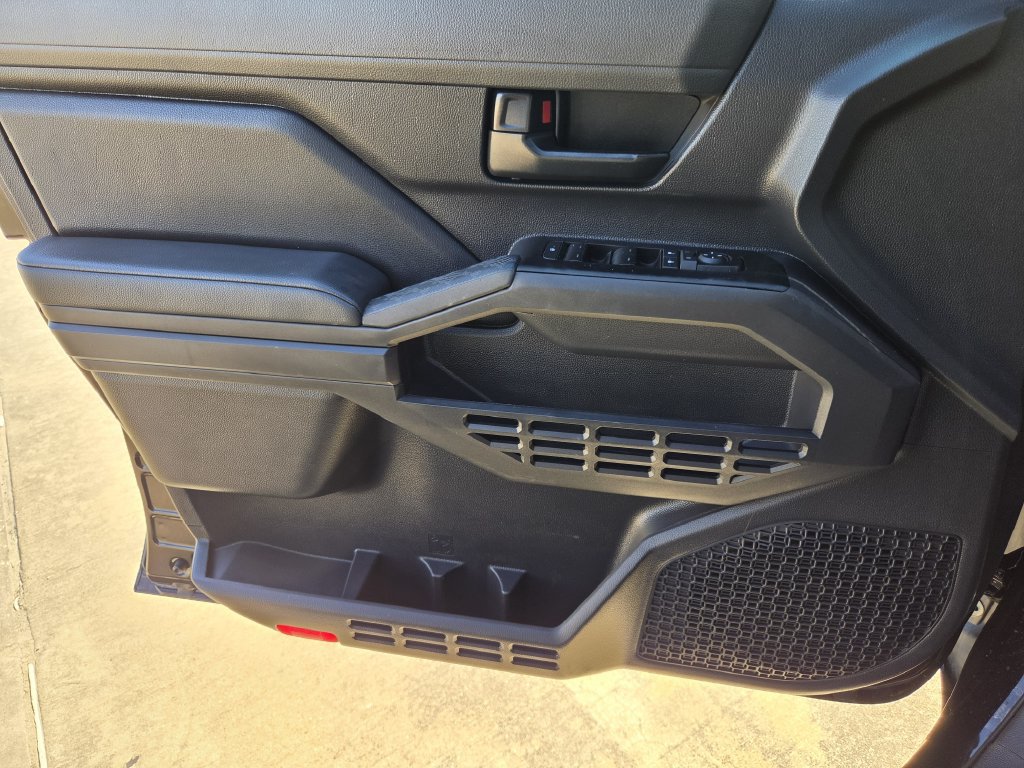 Used 2025 Toyota Tacoma SR RWD image 25