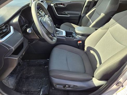 Certified 2025 Toyota RAV4 XLE image 9