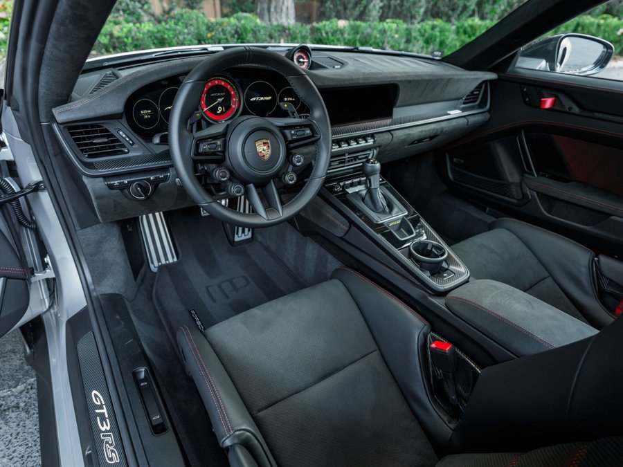Used 2025 Porsche 911 GT3 RS RWD image 13