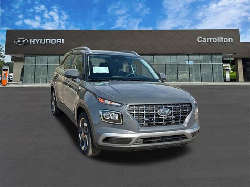 New 2026 Hyundai Venue SEL FWD image 4
