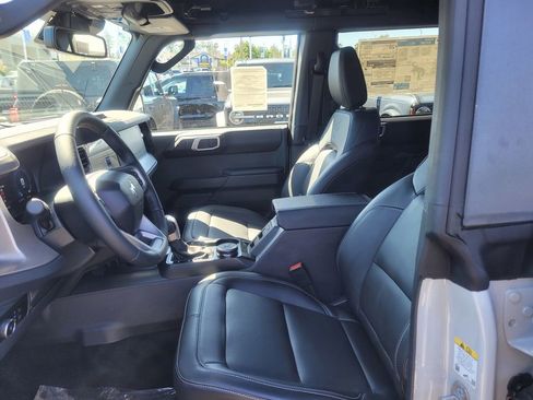 New 2026 Ford Bronco Outer Banks image 39