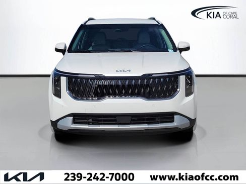 New 2026 Kia Carnival EX FWD image 2