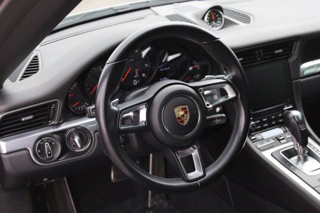 Used 2017 Porsche 911 Carrera RWD image 23