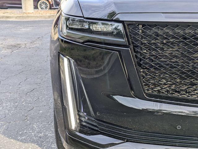 Certified 2024 Cadillac Escalade Sport AWD/4WD image 9