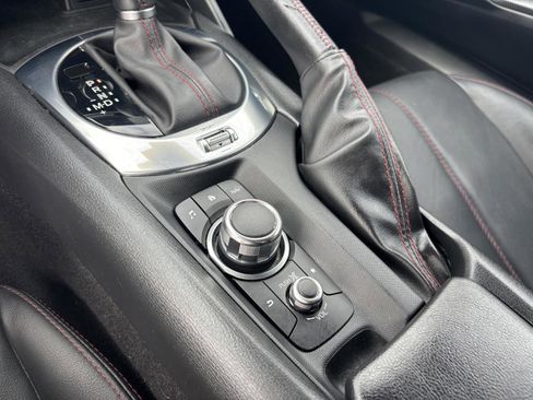 Used 2016 MAZDA MX-5 Miata Grand Touring image 38