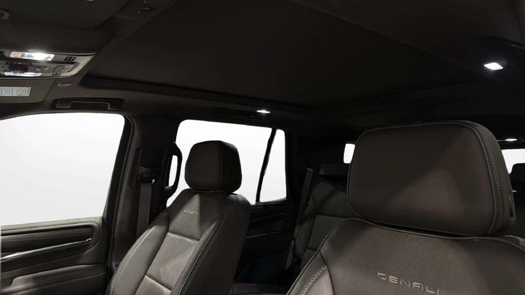 Used 2022 GMC Yukon Denali AWD/4WD image 41
