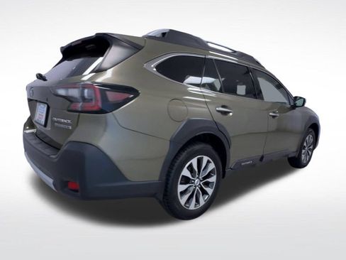 Used 2024 Subaru Outback Touring XT AWD/4WD image 8